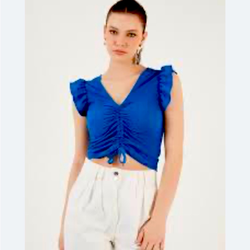 GAP Women's Cropped Shirt Blouse NWOT